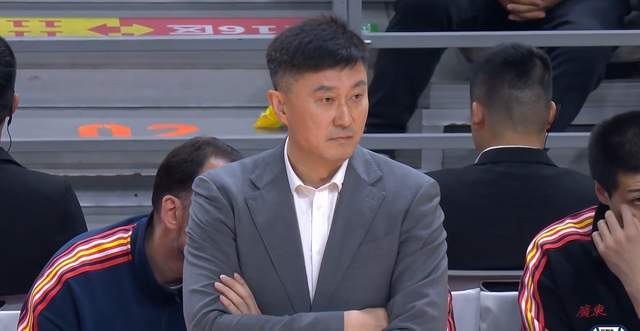 开云在线-广东为何40分惨败？媒体人给出答案，说得太实在了，杜锋还能咋地