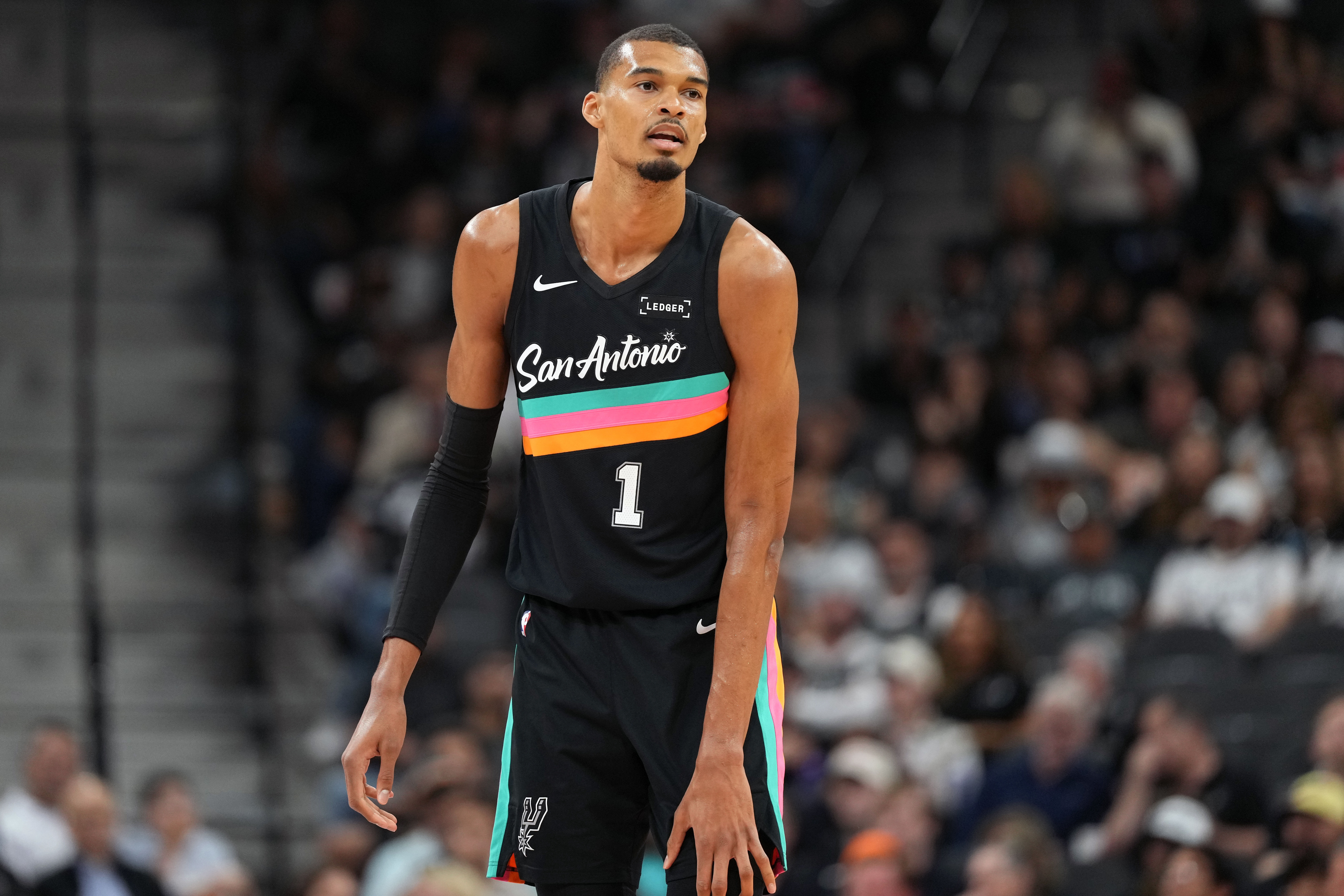 开云-维拉纽瓦：联盟正在走向全球化 文班就是下一个联盟门面